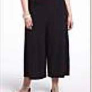 GAUCHOS, PULL ON, BLACK, SIZE 4X, MADE IN CANADA, POLYESTER/SPANDEX, PENNINGTONS